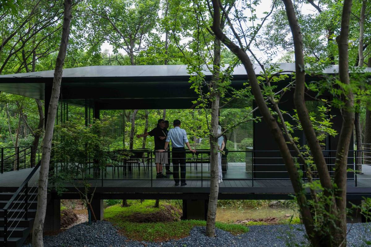 某学院